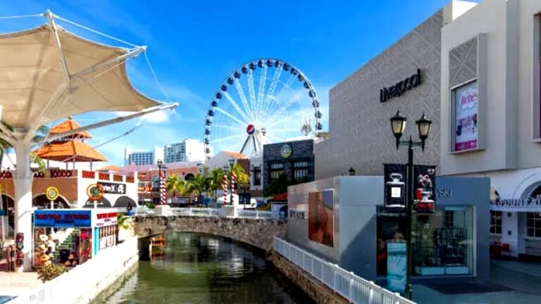 Plaza la Isla Cancún EL MEJOR CENTRO COMERCIAL | La mejor PLAZA en ZONA HOTELERA de Cancún 😱🌴